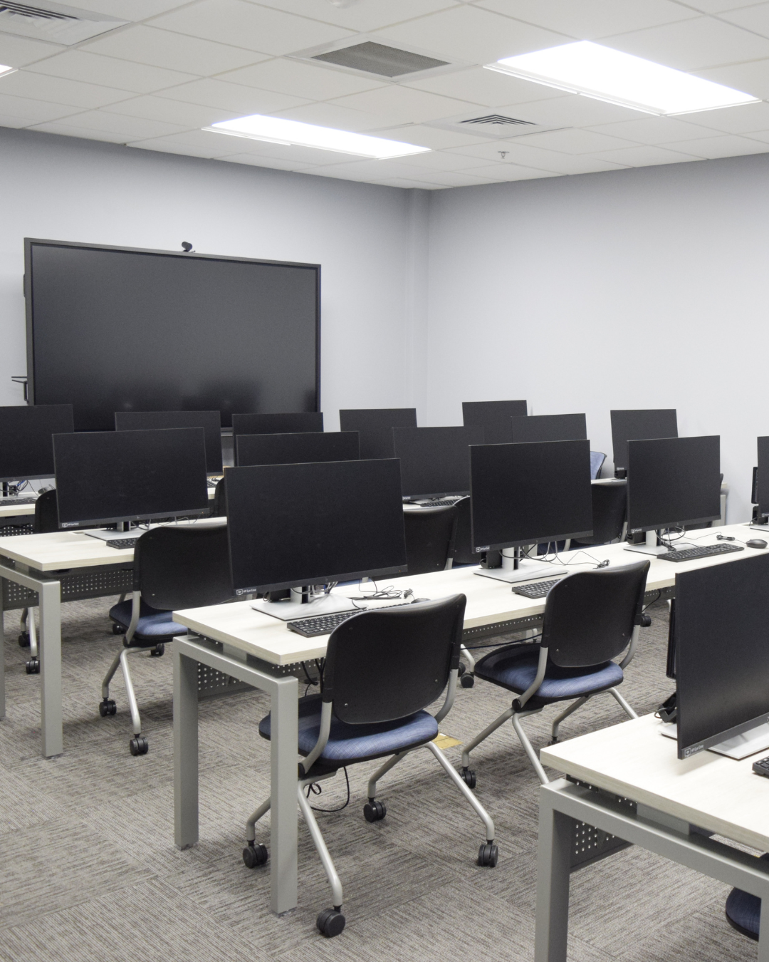 computer lab computer lab