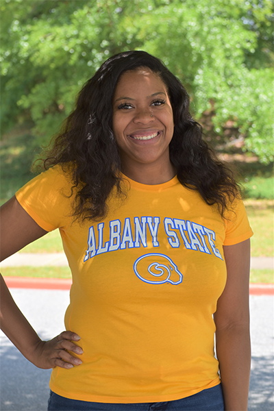 Phylicia Thompson Headshot