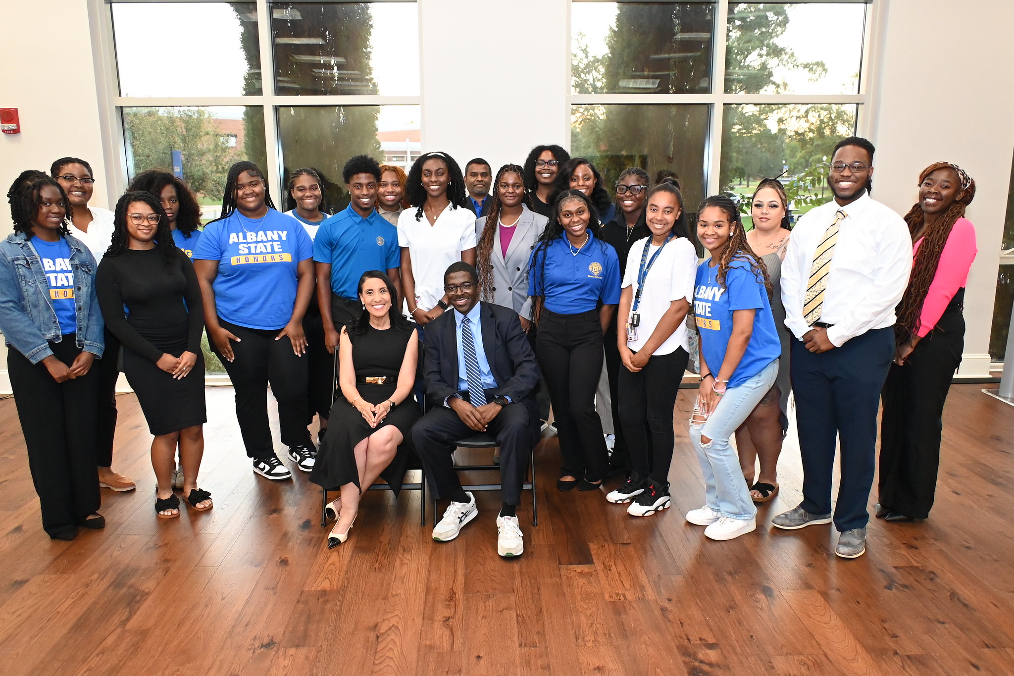 President Scott, Judge Reynolds, and Students