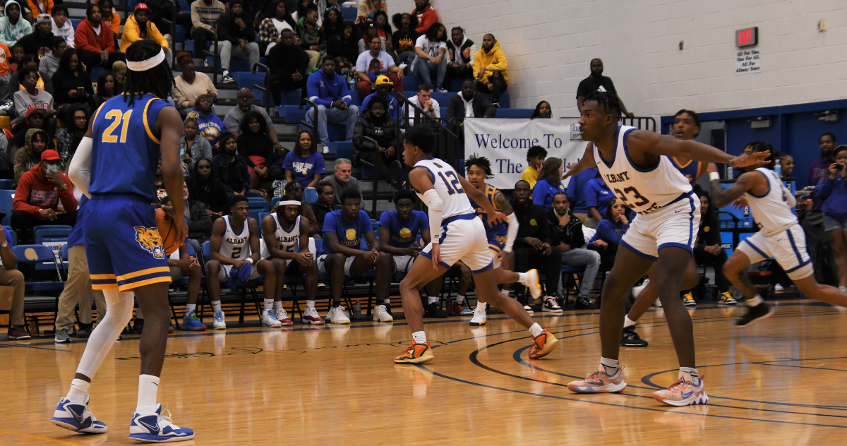 Mens Basketball Game