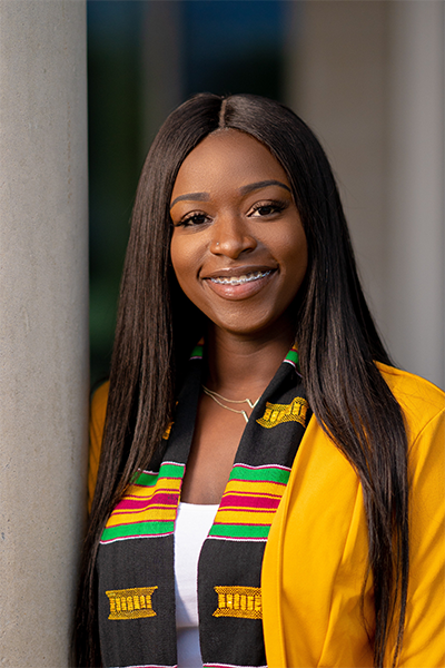 Nia'Keele White Headshot for article